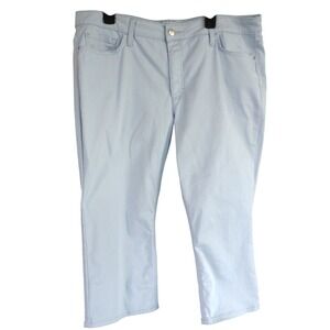 Lee Regular Fit Capri Jean Pants‎ Midrise Light Wash Womens Size Twenty M